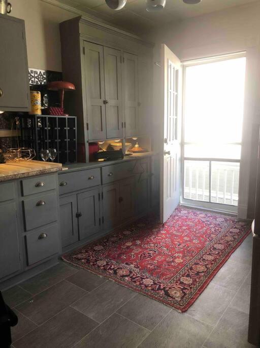 Redefined Alchemy - Bright, Eclectic, Pretty Apt 3E Little Falls 外观 照片